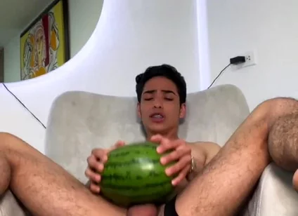 Fucking Watermelon and Creampie