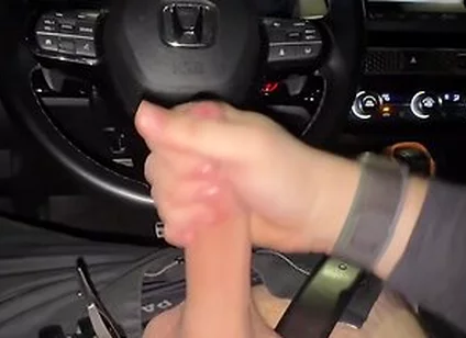 Loud Moaning And Praise *fucking In The Car* Huge Cumshot