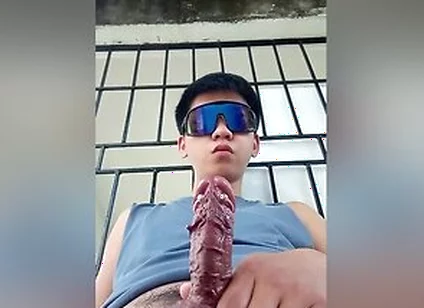 Pinoy Fuck His Tight Toy In Front Of Garage Daks Jakol Ungol