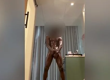 Hotel Solo Pt. 2 - Nofaceblackguy