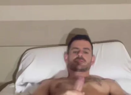 Xiscoxx Relaxing in Bed
