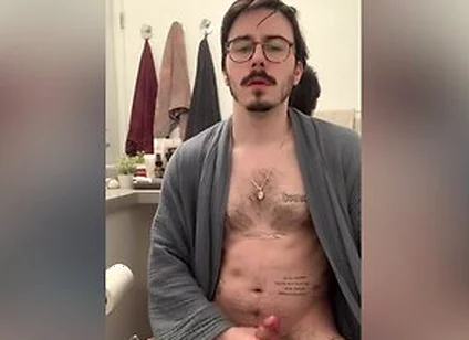 Bulging In My Robe And Jerking Off