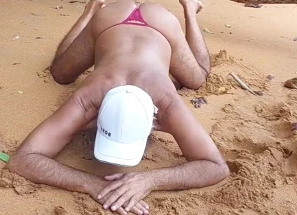 Ladysilva Hot Ass on the Beach in Sexy Panties