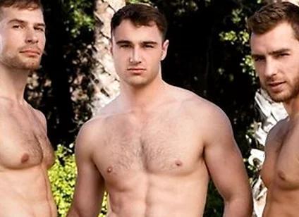 Bubble Butt Bitch Spitroasted By Big Cocked Muscle - Carter Woods, Michael Boston, David Skylar
