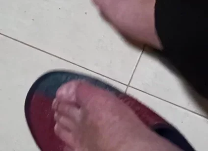 Kiss My Feet