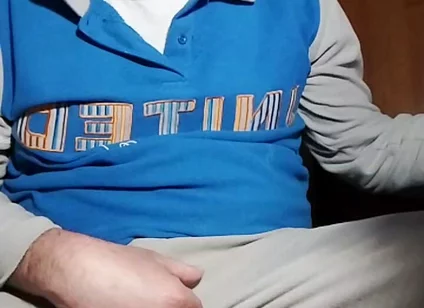 The Absorbed Pleasure of Jerking His Cock with Pure Pleasure!