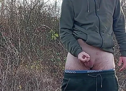 Outdoor Solo Man Pissing and Handjob
