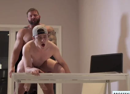 Bro Seeking Bro: Mickaels Man-sized Meat For Colby