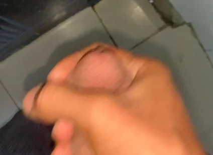 I Had to Jerk Cause I Feel Horny at Work