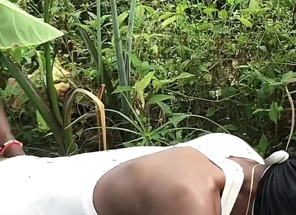 Risky Outdoor Sex with Handsome Muscular Tops