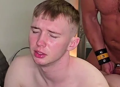 Testing Fkme Knee Pads with Twink Jaxonvers