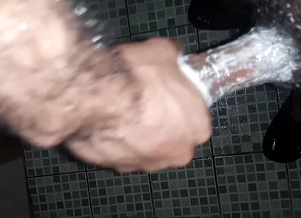Boy Jerks off in the Shower for His Aunt