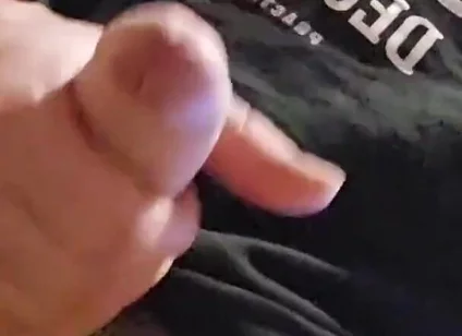 Waiting for My Morning Coffee Turned Into Horny Masturbation with a Cumshot on the Floor