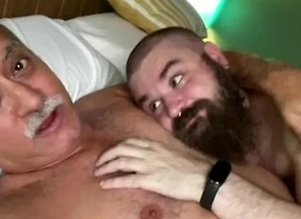 Stepdaddy Chris Barebacking Friends