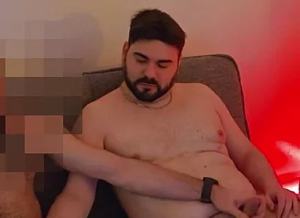 Straight Hairy Muscle Guy First Time Jerking and Sucking, Then He Fucks Me Bareback