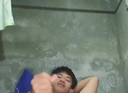 Pinoy Twink Hot Wankings: Get Ready for Huge Cumshots!