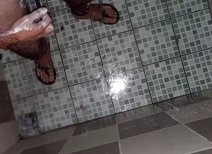 Boy Shaves His Balls and Masturbates