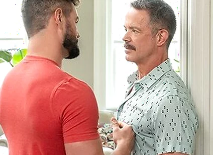 Steele Seduces Reece Scott In Friends Apartment