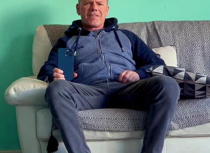 Risky Barber Shop Cum Rubbing to Orgasm with People Nearby