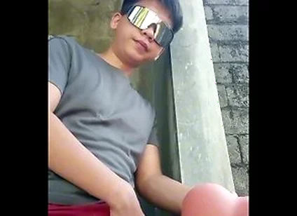 Risky Outdoor Fucking - Pinoy Boy Solo