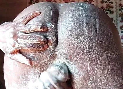 Sweet Sensual Masturbation and Cumshot