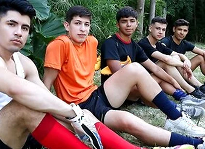 Soccer Players Fucking After The Game - Glenn Hut, Rick Lennon And Felix Harris