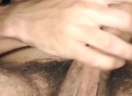 Gay 6 Minutes Masturbation with Lamb
