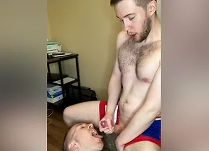 Blowing Cum Load All Over Twinks Face