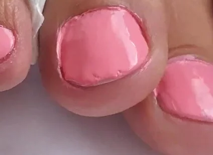 I'm Polishing My Feet and Finger Nails in Pink