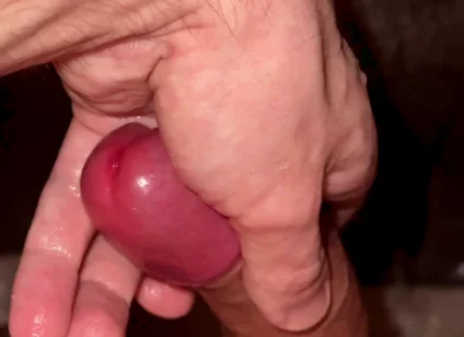 Bigdickdouggg Masturbate and Dirty Talking in the Shower.