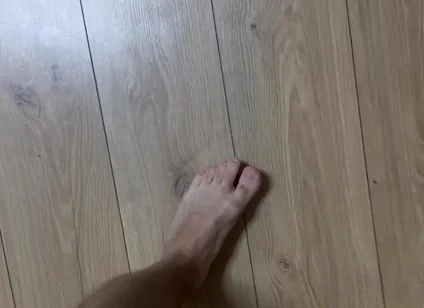 Feet!