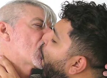 Demetri Silver Visits Richard Lennox For A Tender To Badass Deep Kissing