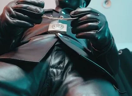 VK Leather Maskter Return