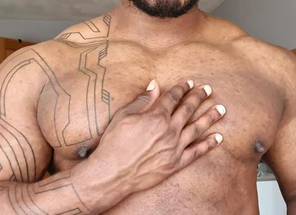 Who Loves a Chest Bounce and Nipples Play.