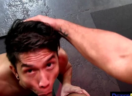 Cesar Xes, Levy Foxx And Peter Fever - Yoga Master Barebacked By