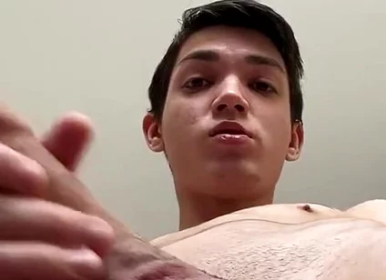 Jerking off an Unshaven Dick