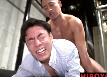 Hiroya Throws Fat Dick To Businessman Kou Sexy Butthole