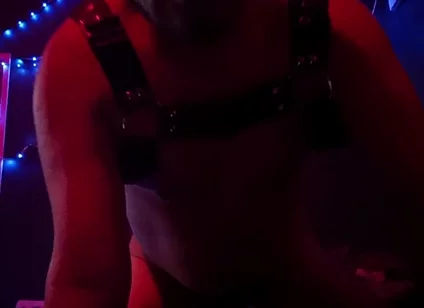 Man Very Hoy Gay
