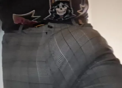 Going Upstairs with My Insane Big Bulge