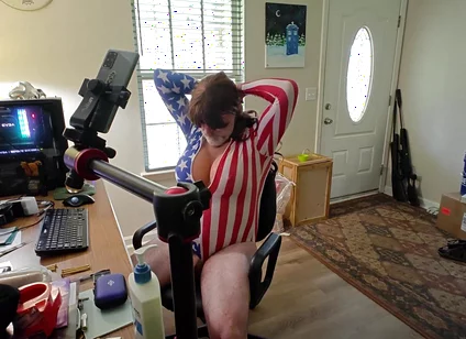 Live Cam Show Behind the Scenes