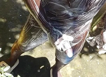 Mature Hard Black Dick Gets Real Shower