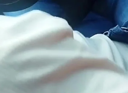 Security Guard Orders Uber and Pays with Blowjob Video 1