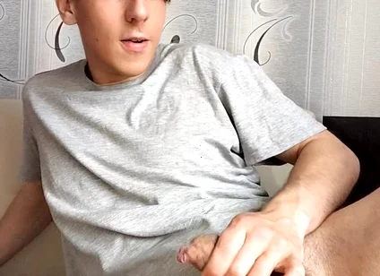 Big Cuck Stretches and Fucks My Prolapse Until It Squirts Powerfully