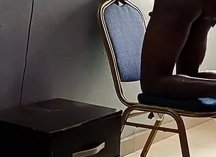 Glory Wanted Fuck in the Room