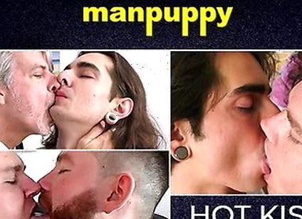 Collection Of Adventurous Men Delving Into Their Partners Delightful Kisses - Leo Blue
