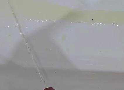 Peeing to the Bathtub