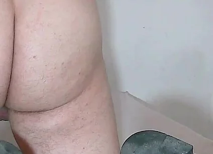 I Don't Like Messing Around, I'll Take off My Clothes Soon