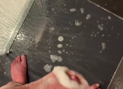 Jerked off in the Hotel Shower