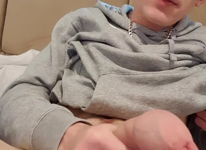 Selfsucking Tight Arse Teen