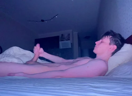 Fast and Rough Jerk off When You Only Have a Few Minutes